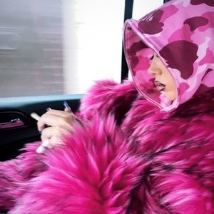 Meet your Posher, Jo